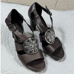 Brighton Women Tan 7.5M Viva Strap Open Toe Party Glamorous Leather Pump Heel